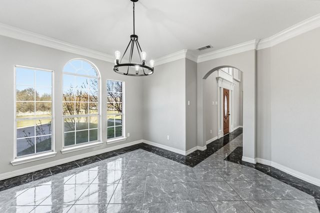 33 Chandlers Way, Huntsville, TX 77320