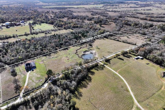 33 Chandlers Way, Huntsville, TX 77320