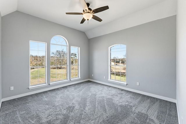 33 Chandlers Way, Huntsville, TX 77320