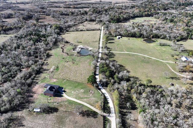 33 Chandlers Way, Huntsville, TX 77320