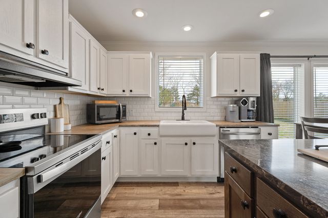 2196 Bethany Rd, Mcminnville, TN 37110