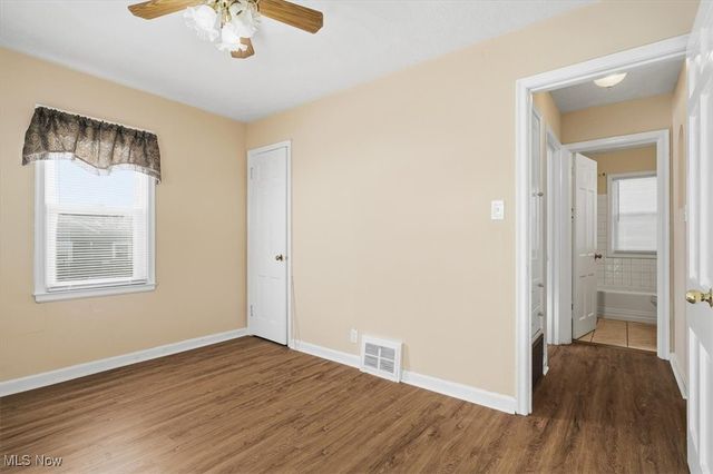 1188 Hardesty Boulevard, Akron, OH 44320