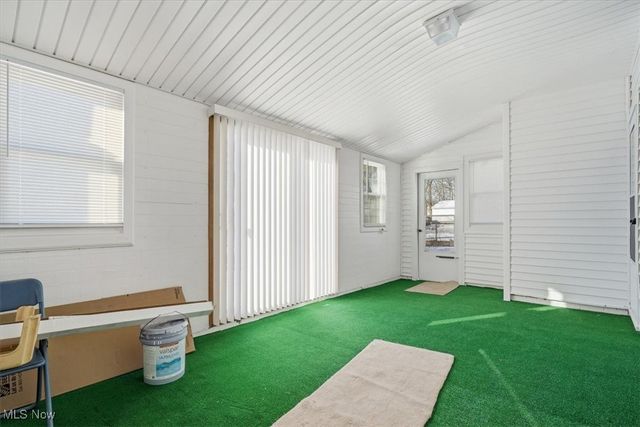 1188 Hardesty Boulevard, Akron, OH 44320