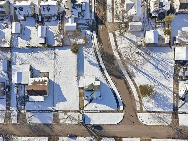 1188 Hardesty Boulevard, Akron, OH 44320