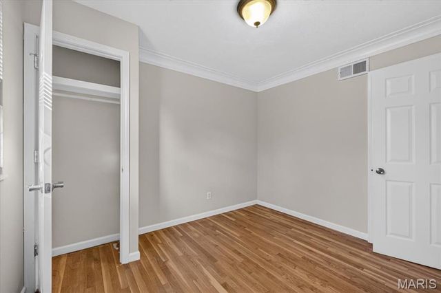 2522 Hackman Drive, St Louis, MO 63136