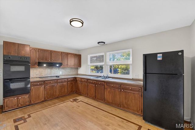 2522 Hackman Drive, St Louis, MO 63136
