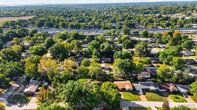 2522 Hackman Drive, St Louis, MO 63136