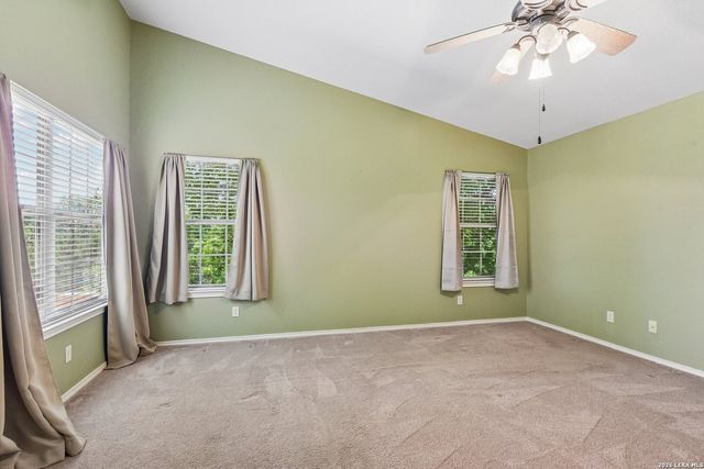 1217 Victory, Kerrville, TX 78028