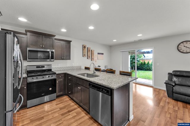 4940 Skylab Av NE, Salem, OR 97305