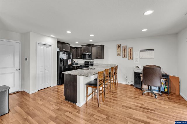 4940 Skylab Av NE, Salem, OR 97305