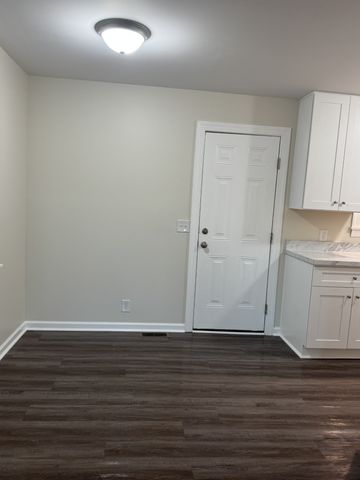 2316 Woodridge Dr, Nashville, TN 37207