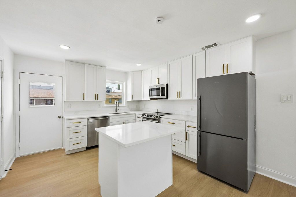 5050 Matilda Street 225, Dallas, TX 75206