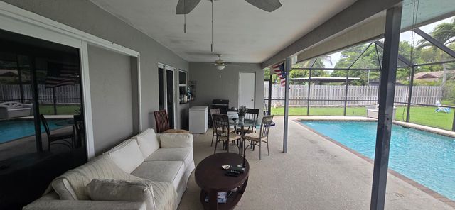 288 NW 89th Avenue, Coral Springs, FL 33071