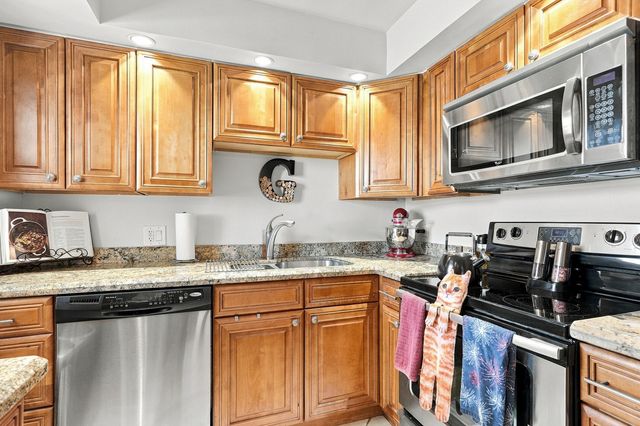 336 Golfview Road Unit 519, North Palm Beach, FL 33408