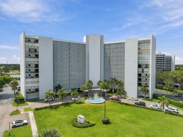 336 Golfview Road Unit 519, North Palm Beach, FL 33408