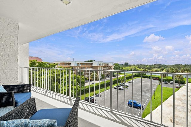 336 Golfview Road Unit 519, North Palm Beach, FL 33408