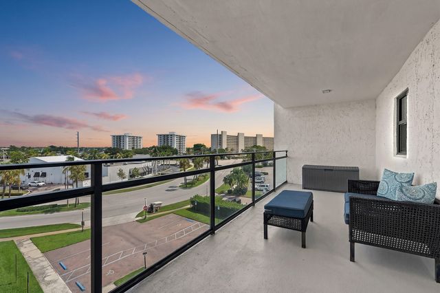 336 Golfview Road Unit 519, North Palm Beach, FL 33408