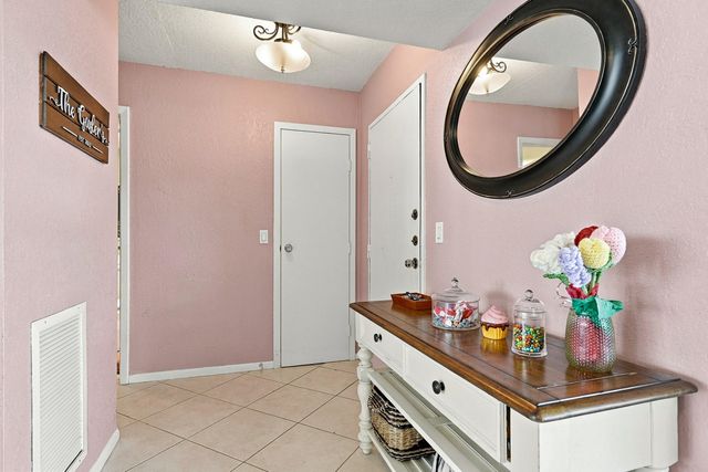 336 Golfview Road Unit 519, North Palm Beach, FL 33408