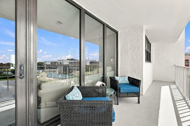 336 Golfview Road Unit 519, North Palm Beach, FL 33408