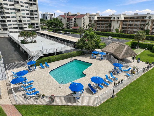 336 Golfview Road Unit 519, North Palm Beach, FL 33408