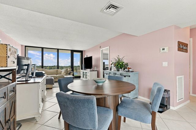 336 Golfview Road Unit 519, North Palm Beach, FL 33408
