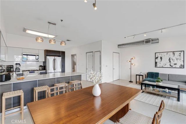 11500 Tennessee Avenue 330, Los Angeles, CA 90064