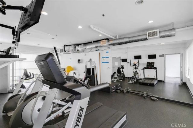 11500 Tennessee Avenue 330, Los Angeles, CA 90064