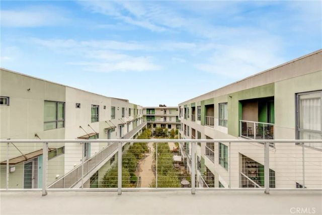 11500 Tennessee Avenue 330, Los Angeles, CA 90064