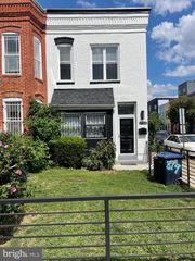 819 12TH ST NE ##1, Washington, DC 20002