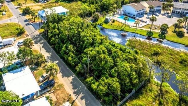 124 Deluna Place, Panama City Beach, FL 32413