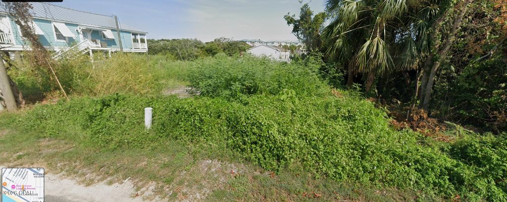 Image 9 of property listing at 124 Deluna Place, Panama City Beach, FL 32413