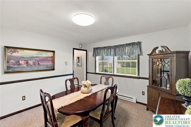 3834 Estate Drive, North Whitehall Twp, PA 18078