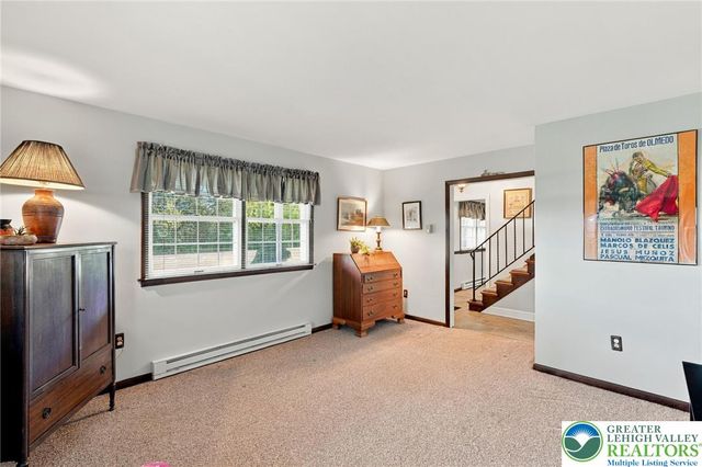 3834 Estate Drive, North Whitehall Twp, PA 18078