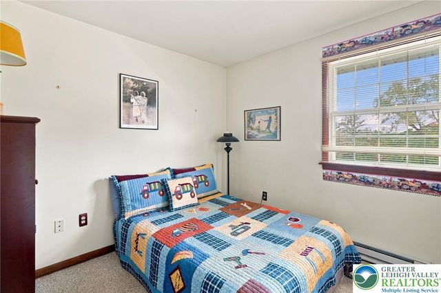 3834 Estate Drive, North Whitehall Twp, PA 18078