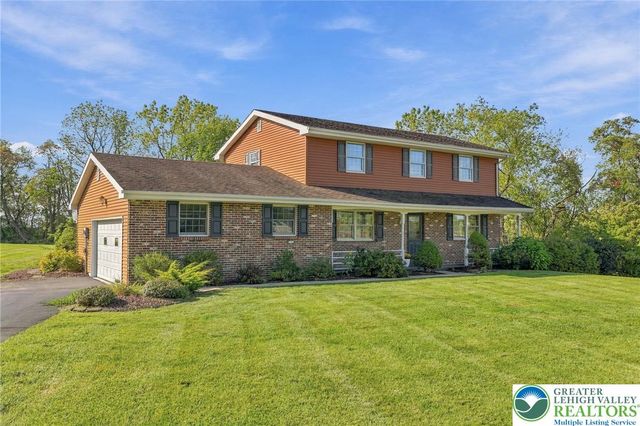 3834 Estate Drive, North Whitehall Twp, PA 18078