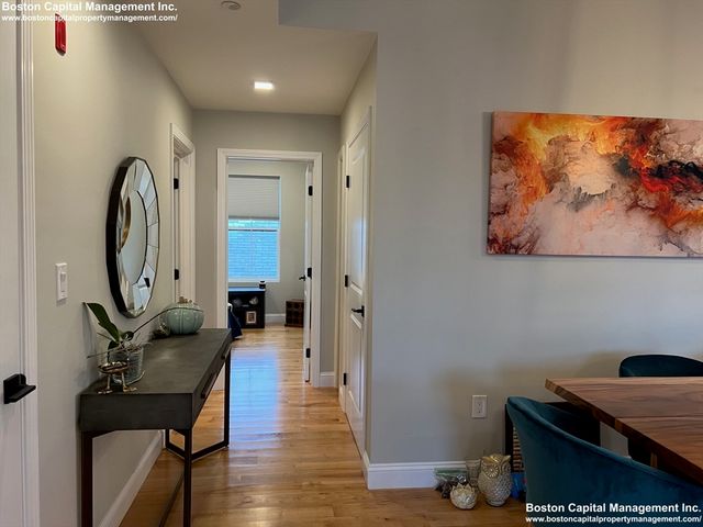 14 Williams St 4, Chelsea, MA 02150