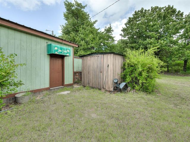 23722 Dibble Creek Road, Blanchard, OK 73010