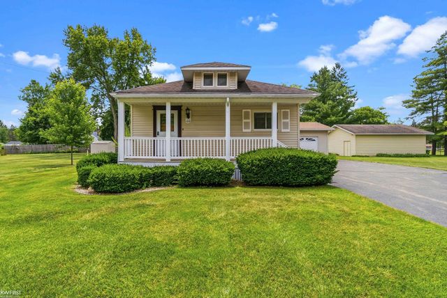 1018 Mildred Street, Flushing, MI 48433
