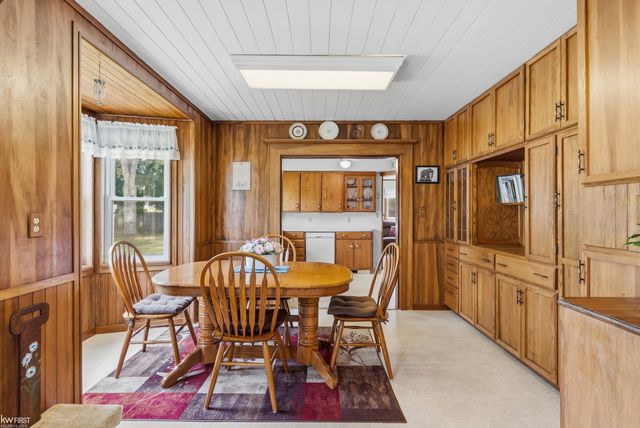 1018 Mildred Street, Flushing, MI 48433