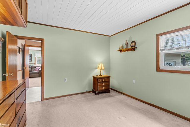 1018 Mildred Street, Flushing, MI 48433