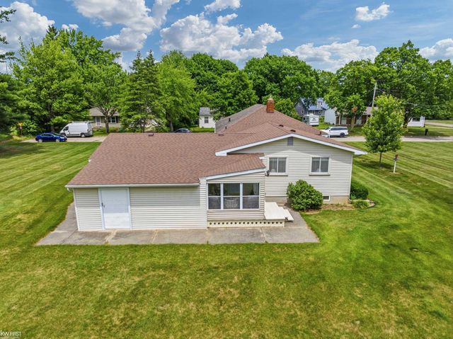 1018 Mildred Street, Flushing, MI 48433