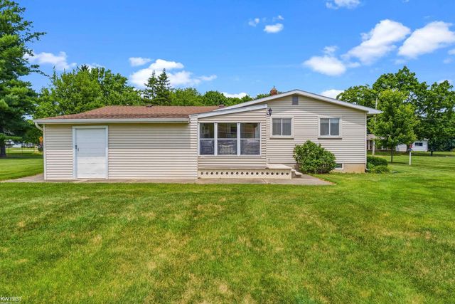 1018 Mildred Street, Flushing, MI 48433