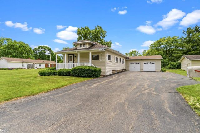 1018 Mildred Street, Flushing, MI 48433