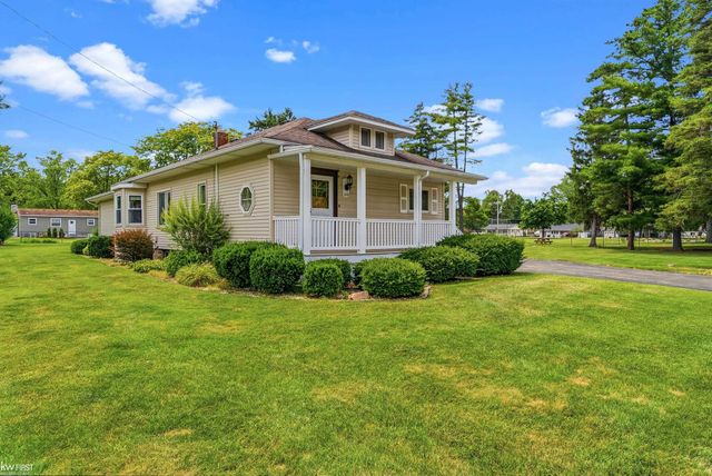 1018 Mildred Street, Flushing, MI 48433