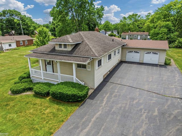 1018 Mildred Street, Flushing, MI 48433