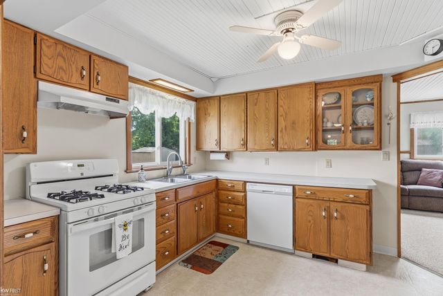 1018 Mildred Street, Flushing, MI 48433