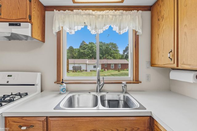 1018 Mildred Street, Flushing, MI 48433