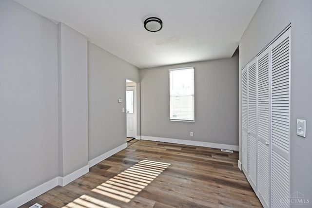 4327 Hays Avenue, Cincinnati, OH 45233