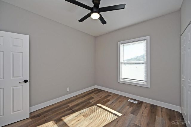 4327 Hays Avenue, Cincinnati, OH 45233