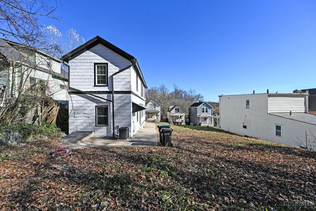 4327 Hays Avenue, Cincinnati, OH 45233